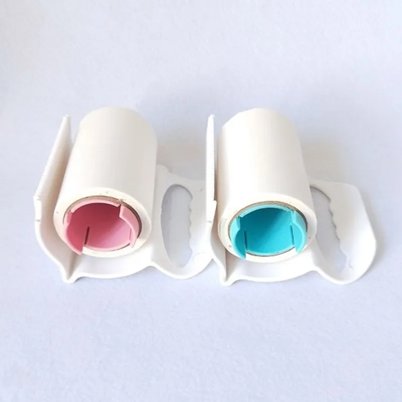 

Multifunction Pet Cleaning Brush Hair Grooming Massage Comb And Sticky Reusable Fur Remover Roller