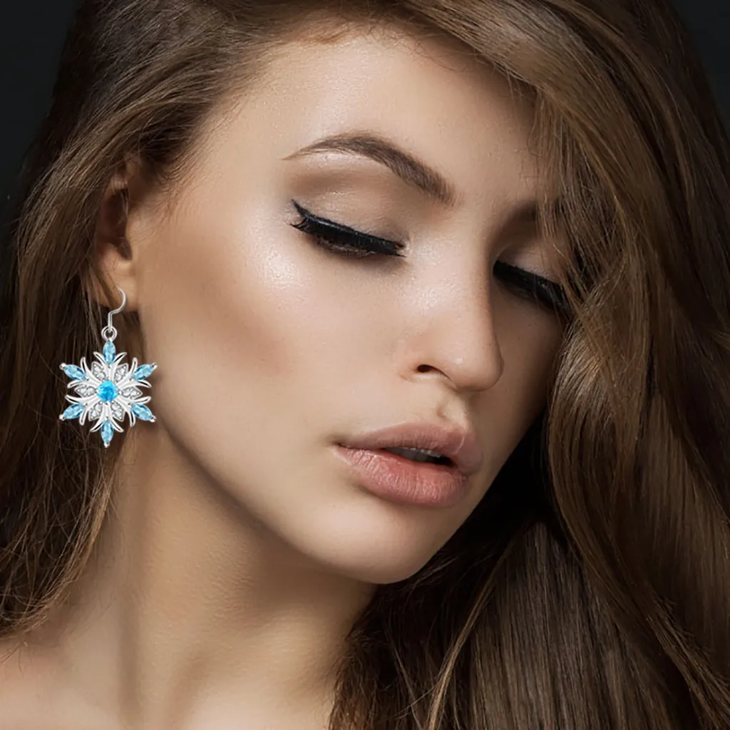 

Exquisite Women Wedding Bridal Earrings Jewelry Eardrop Girls Snowflake Dangle Earrings Personality Party Pendant Gifts brincos