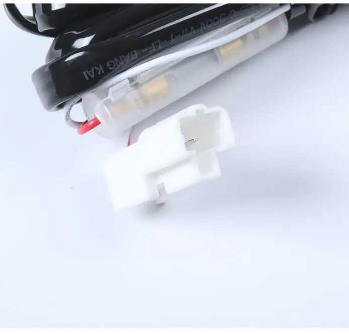 For Toyota Rav4 2019 2020 5th Led Car Tail Light Trunk Light Tailgate Lamp Suitcase Light car headlight bulbs