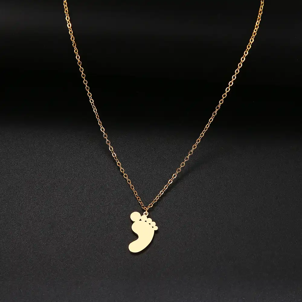 mother's day baby feet necklace