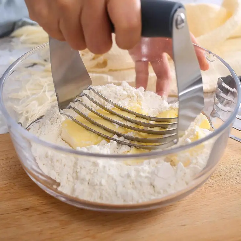 1 Pc Professional Pastry Cutter With Blades Kitchen Accessories Butter Blender Stainless Steel Baking Dough Cutter Home Cocina dough mixer,pancake batter mixer