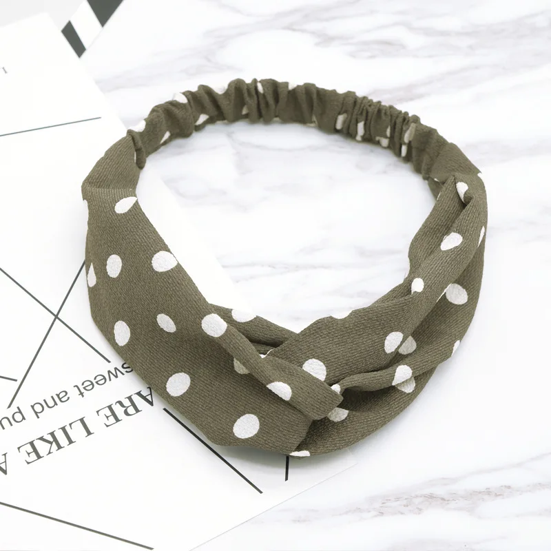 11072632093_1251807118