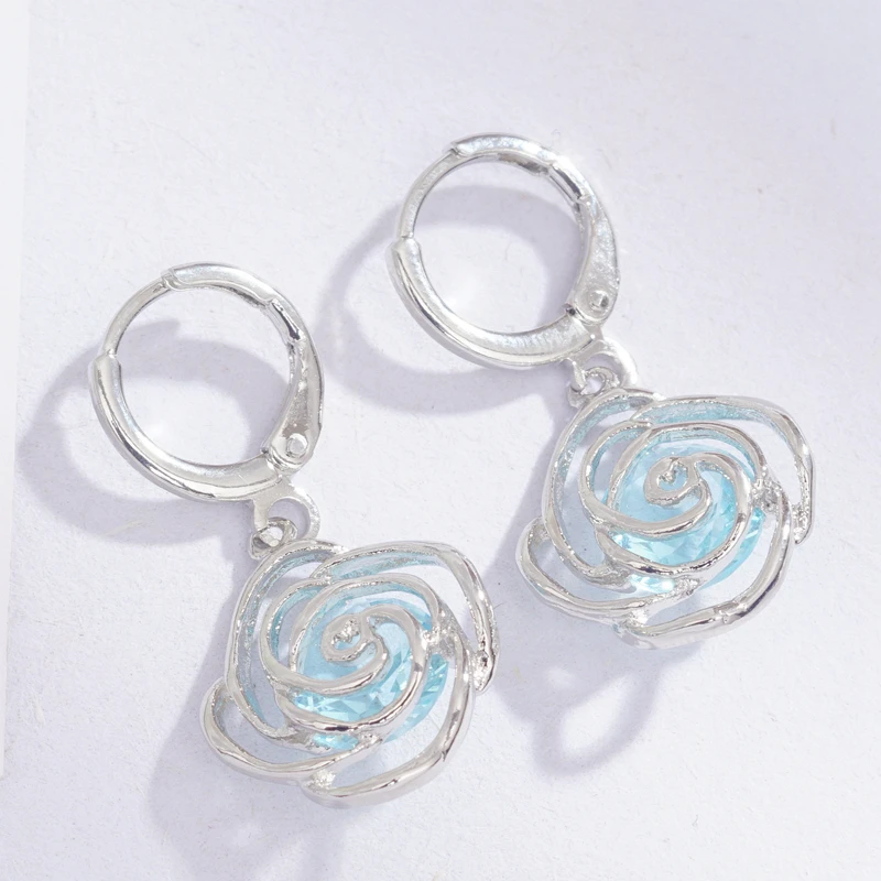 Hollow Rose Flowers Hoop Earrings Girl Gift White Gold Color Cubic Zirconia Circle Earring Women Dropshipping