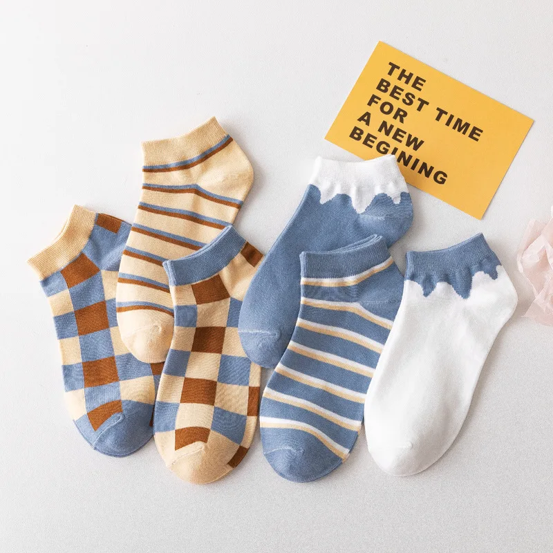

6 pieces=3 pairs Cotton Elegant Casual Light Chocolate Lattice Vintage Women Happy Socks Fashion Blue Girls Retro Sox Autumn