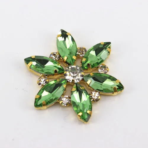 Crystal Applique 11 3,5x3,5 см DIY блестки аппликация цветы вышивка цветочные нашивки для свадебного платья ручной работы нашивки со стразами и бисером для одежды - Цвет: Crystal Applique 11