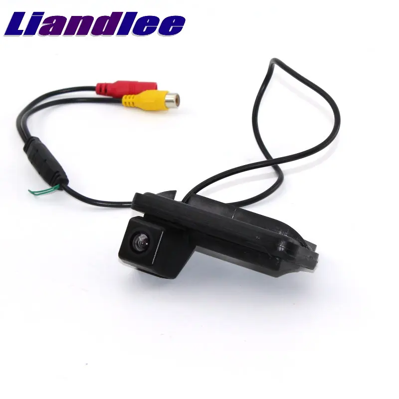 Liandlee Car Rear View Camera For Mercedes Benz B Class W246 B180 B200 Night Vision Reversing Camera Car Back up CAM HD CCD right