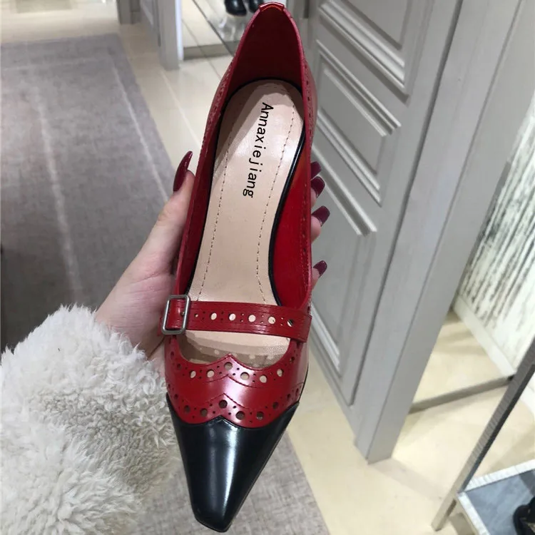 Разноцветные женские туфли с острым носком; Zapatos De Mujer; слипоны с пряжкой на высоком тонком каблуке; женские туфли-лодочки в стиле ретро с резным узором; элегантные вечерние туфли