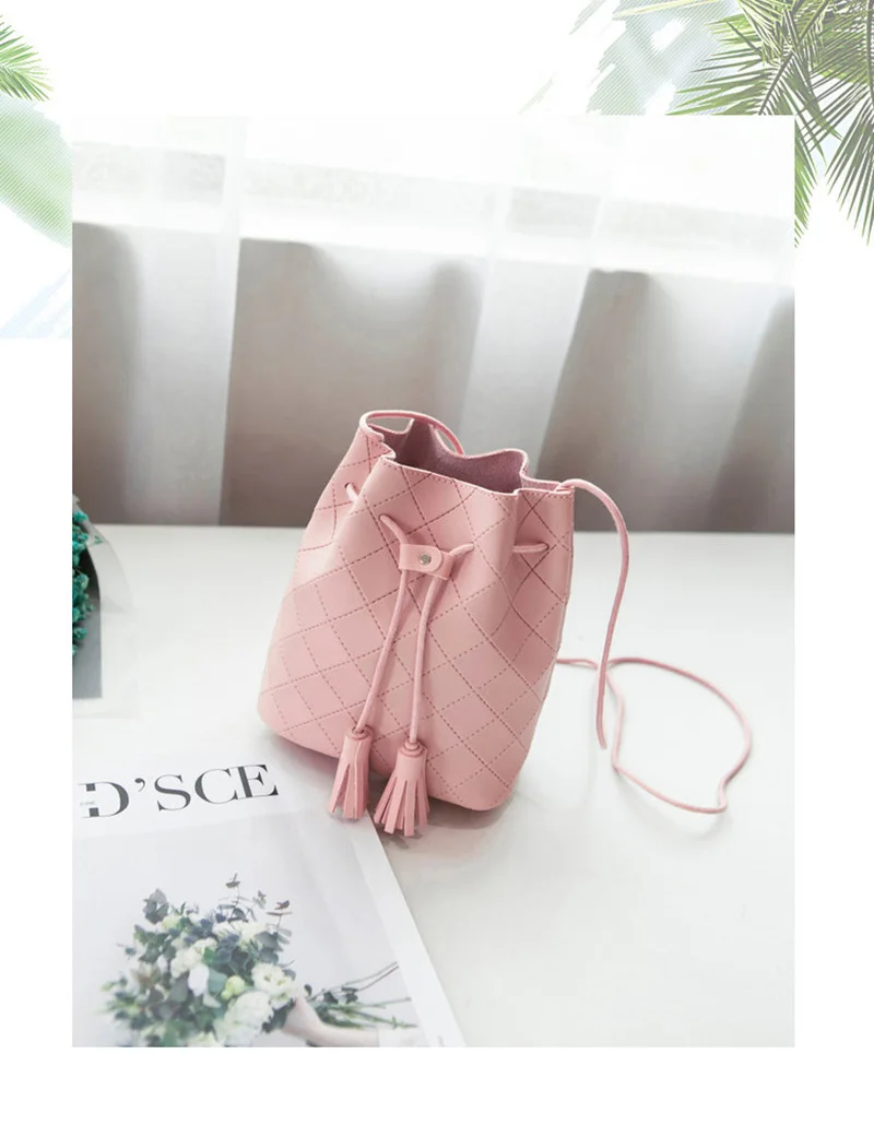 8887388717_1898091705