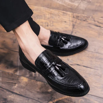 

Brand Shoes Men Leather Black Shoes outdoor Luxury Tassel Loafers Slip On Office Formal Dress club Shoes Men wedding party shoes