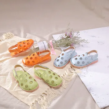 

Childen Hollow Shoes Closed Toe Boys Shoes Girls Sandals Hook Loop Kids Casual Shoes Breathable Baby Sandalias Jelly Shoes 21-30