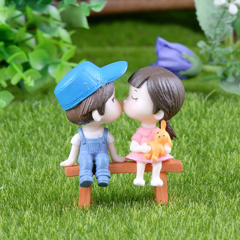

3Pcs Lovers Figurines Miniatures DIY Ornament Garden Sweety Couple On Chair Micro Landscape Resin Crafts Dollhouse Miniature