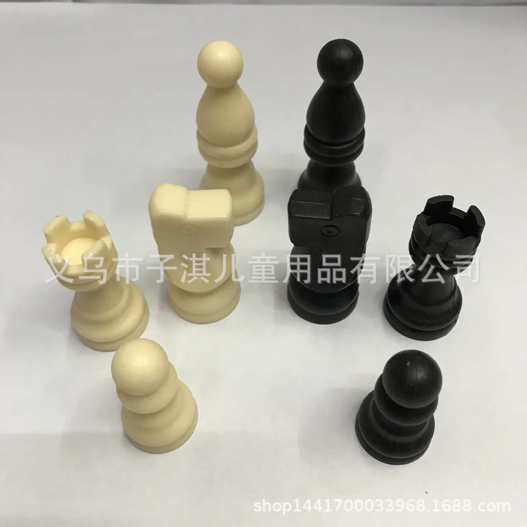 Supply Plastic Solid Imitated Wood Color Chess Piece Wang 66mm Weight 235 Grams
