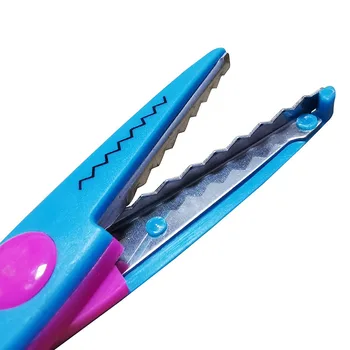 Zigzag Craft Scissors 1