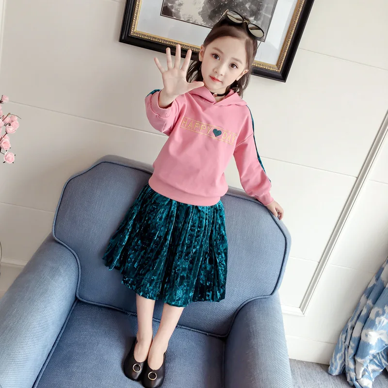 

W South Korea Childrenswear 2019 Spring Korean-style Hoodie Girls Hooded's Glitter Velvet Pleated Skirt Long Skirts Set G3100