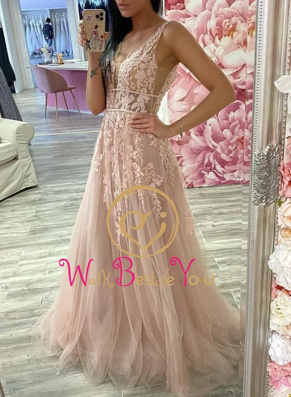 Pink Tulle Prom Dresses 2020 Lace Applique Beads V Neck Sleeveless A Line Sweep Train Evening Gowns Formal Party Gowns Customize
