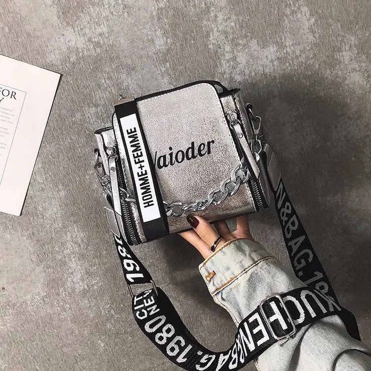 

2019 Bag Korean-style Chain Bucket Bag Women's New Style Versatile WOMEN'S Bag Casual Wide-Strap Crossbody Bag