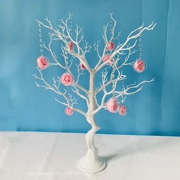 

Christmas decoration tree white cake table decoration