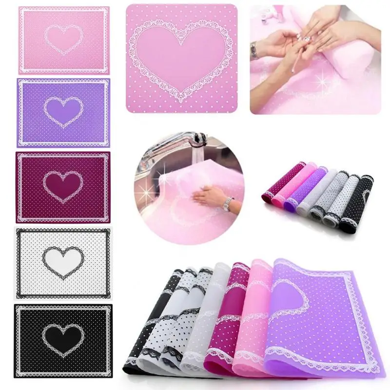 

28*21cm Silicone Nail Art Hand Pad Lace Wave Point Foldable Nail Art Hand Rests Heart Folding Washable Silicone Manicure Mat