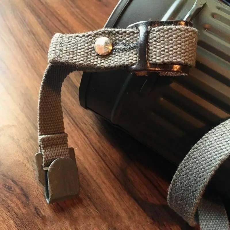 WWII GERMAN ARMY GAS MASK CANISTER CONTAINER BOX WITH STRAP Military Equipment