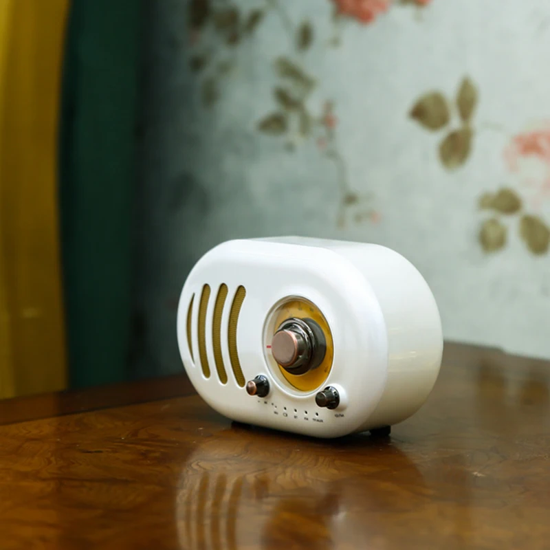 

Remax Hifi Retro Radio Bluetooth Speaker Portable Mini Speaker Support Tf Card Play Fm Radio Handsfree Phone Pc Wireless Speaker