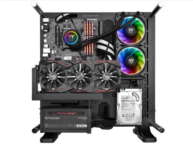 Кулер для процессора с водяным охлаждением Thermaltake Floe Riing RGB 240(мультиплатформенная/RGB холодная головка/программное обеспечение/плюс RGB вентилятор/