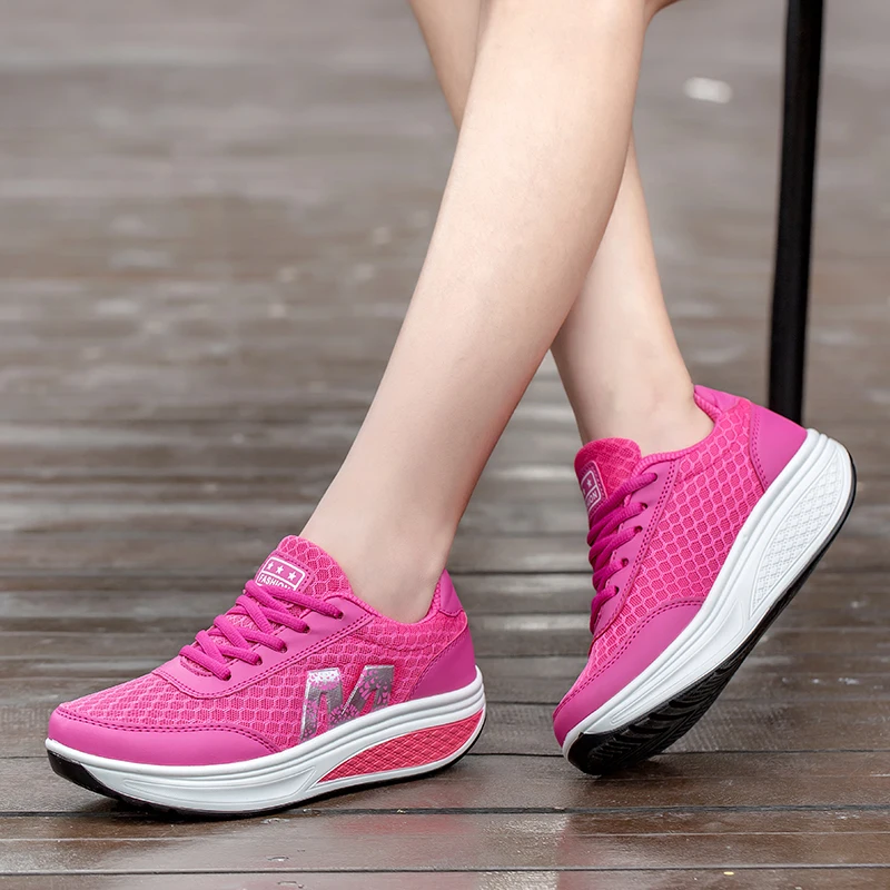 Женская обувь tenis feminino Tenis Mujer Для женщин теннисные туфли; женские кроссовки; светильник удобная обувь, обувь для прогулок, спортивная обувь для Для женщин s