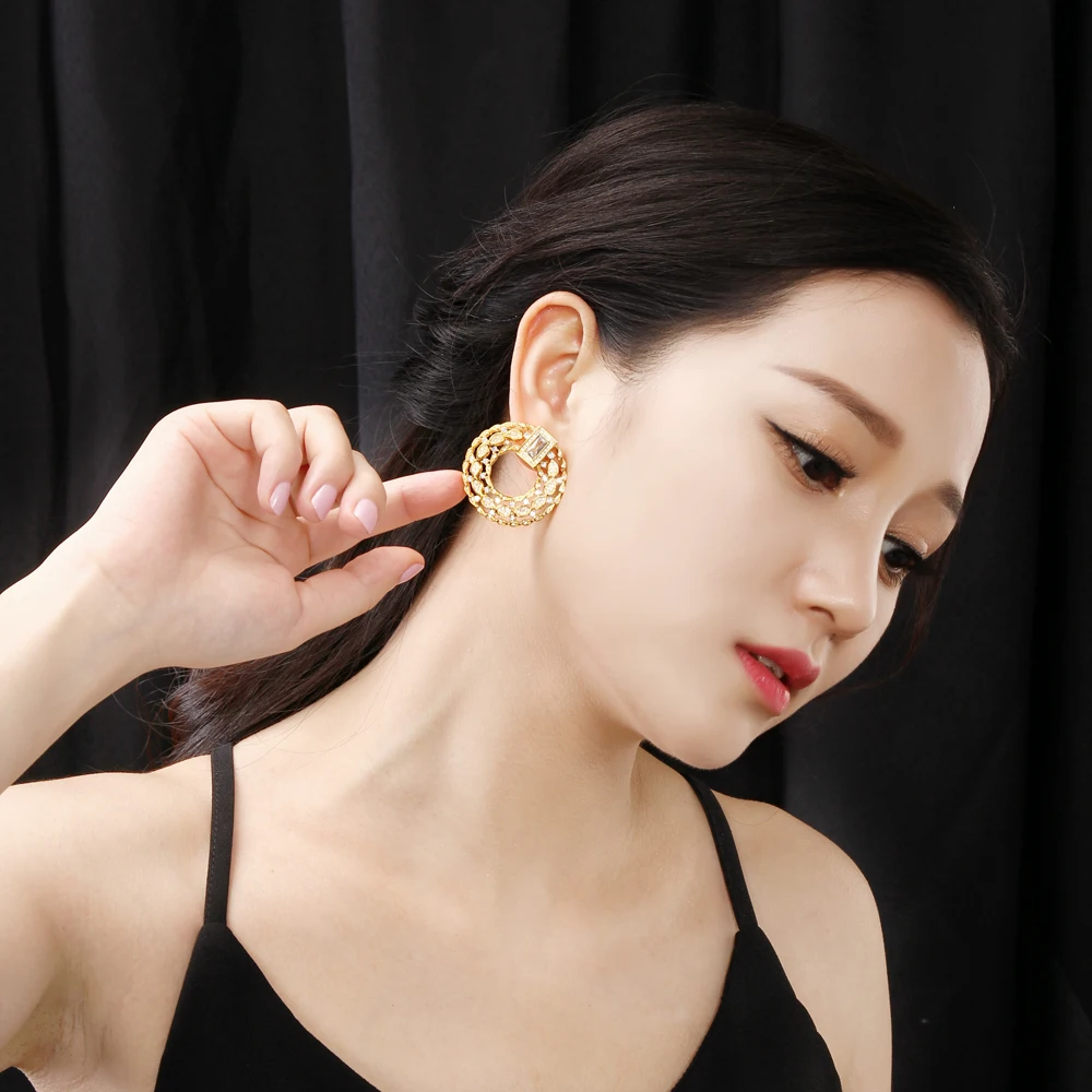 big round earrings (14)