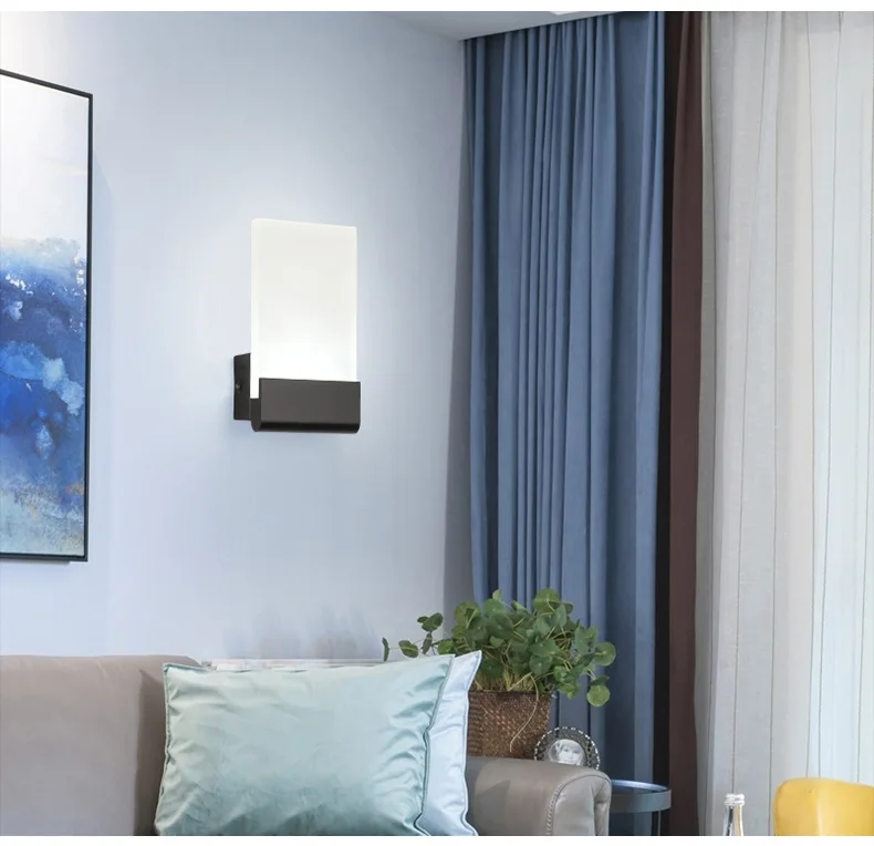 11592857549_1584817192