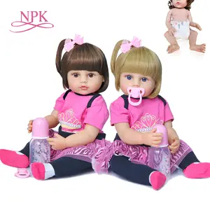 Boneca Reborn Baby Kiss Loira Bebê Corpo Inteiro de Silicone