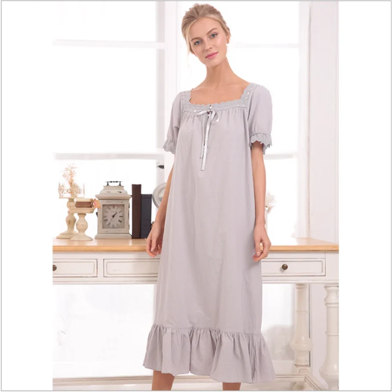 Gray Summer Female Sweety Lace Lovely Sleepshirt Ladies Cotton Long Nightgown Women Short sleeve Square collar sleepshirt - Цвет: Gray