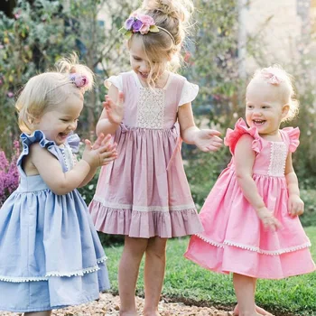 

Sweet Baby Girls Ins Ruffles Dress Fly Sleeve Candy Pink Blue Color Summer Princess Western Fashion Holiday Dresses