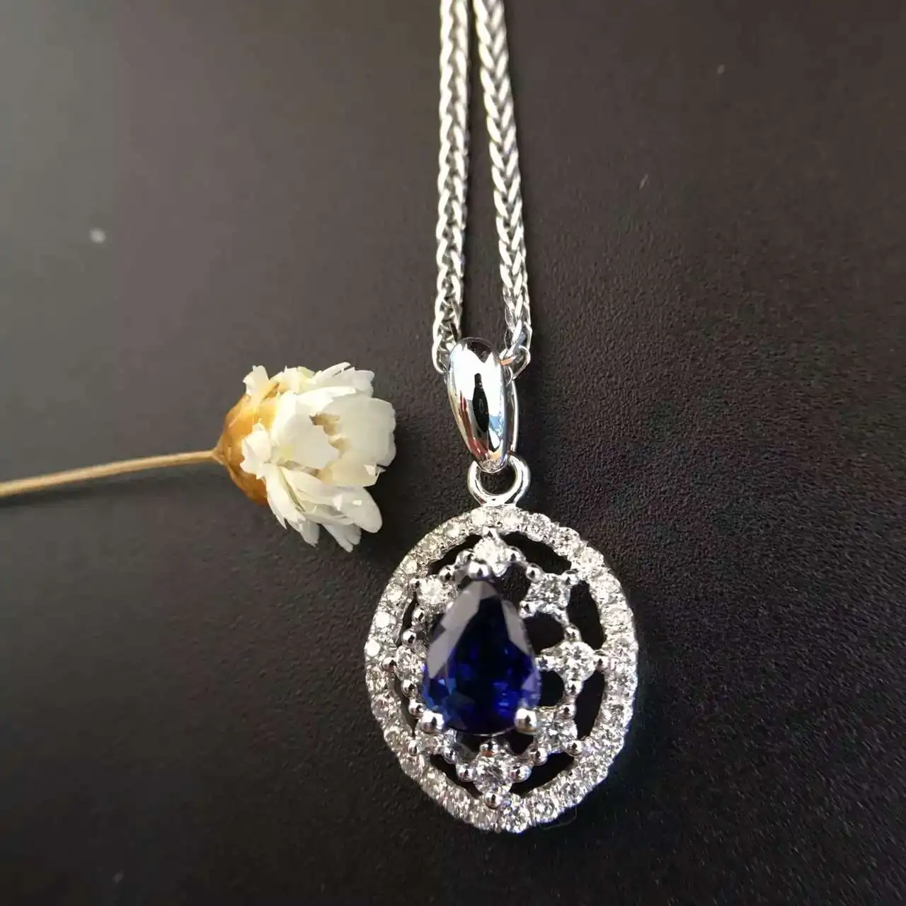 0.602ct+ 0.285ct 18K белое золото натуральный сапфир и кулон ожерелье с бриллиантами инкрустированные Завод Новое поступление ювелирные изделия