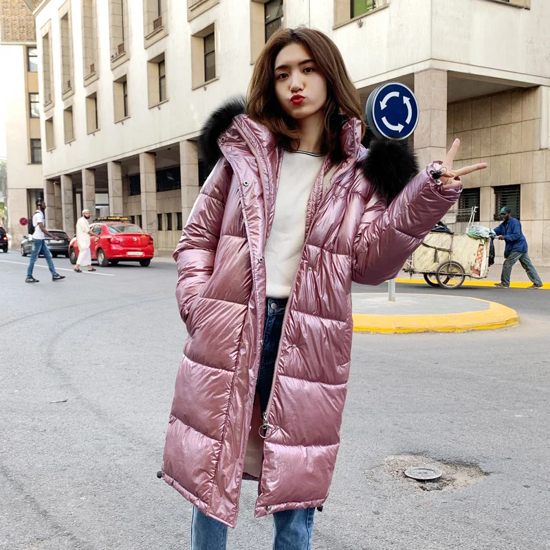 Розовый High Quality New Winter Jacket Women Warm Thicken Hooded With Fur Long Coat Shining Fabric Stylish Female Parka - Цвет: Розовый