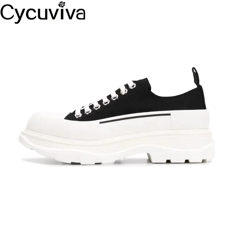 white canvas runners