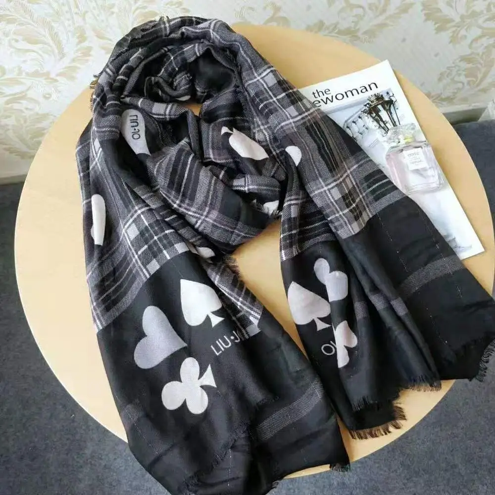6 Regalos de la serie de bufanda de primavera, otouno e Invierno de Sauce de moda italiana en - Цвет: 6