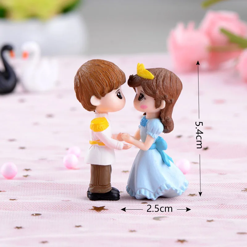 Romantic Miniature Couple Figurines for Wedding Decor and Valentine's Day Gift