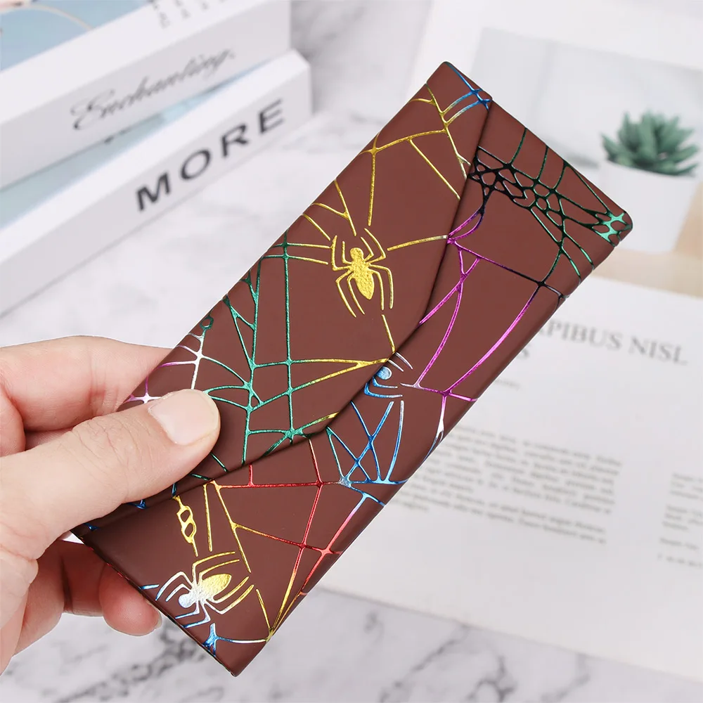 Étui à Lunettes Triangulaire Pliable En PU – Léger, Antidérayant Et étanche – Idéal Pour Voyages, Rangement Lunettes Ou Portefeuille