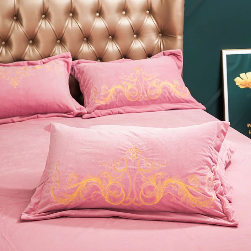 Waliicorners Luxury Green Blue Brown European Gold Embroidery Winter Fleece Flannel Velvet Bedding set Duvet cover Bed Sheet/Linen Pillowcase 38 IMG_7166