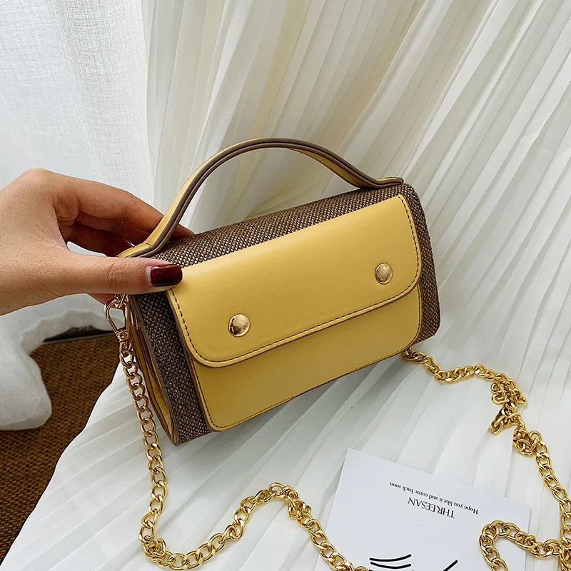 

The Girl 2019 new small fresh and stylish chain small square packages that the panel single shoulder bag is a small bag