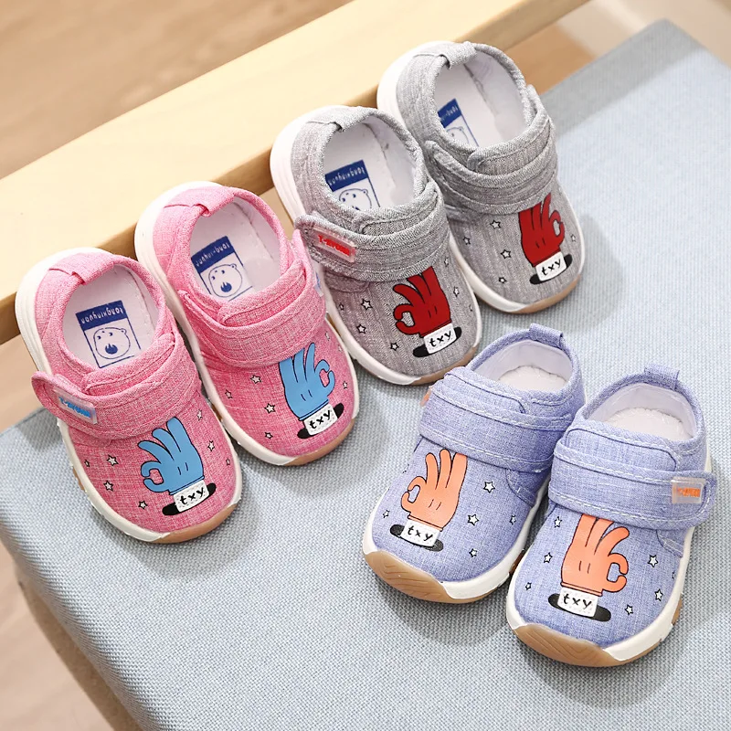 

Spring And Autumn New Style Children Canvas Velcro Infant Cartoon Men And Women Baby Anti-slip Function Shoes