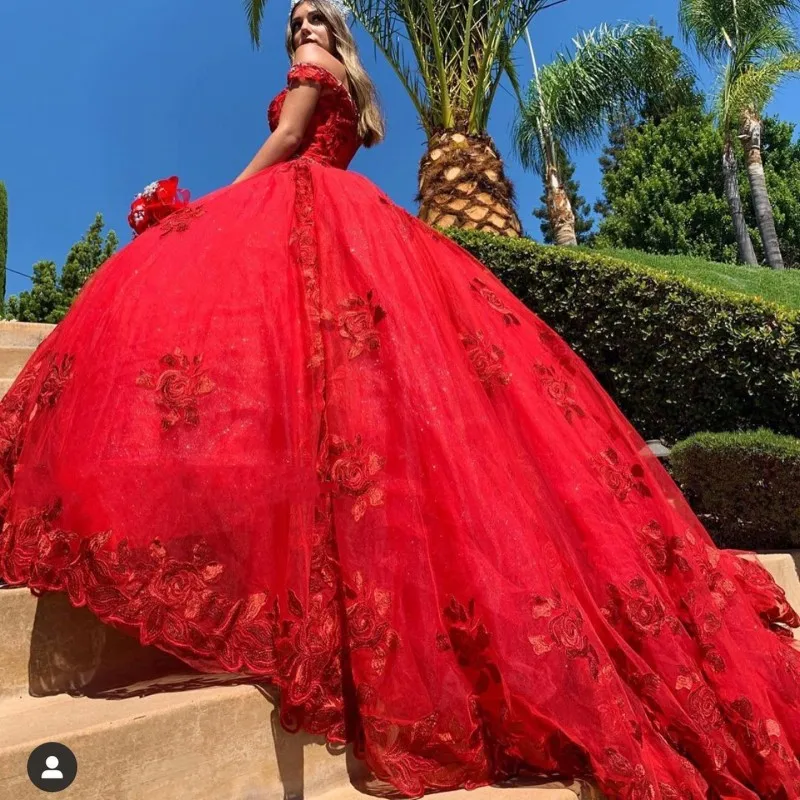 Vestidos de xv пышное красное платье Кружевная аппликация с открытыми плечами