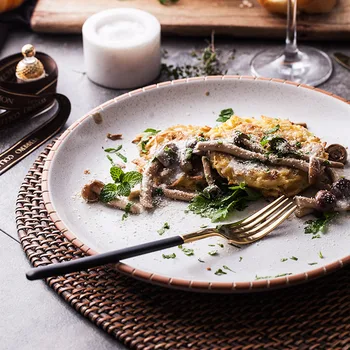 

European round and creative thick western-style steaks for western-style steaks dishes and plates sets diner set porcelaine