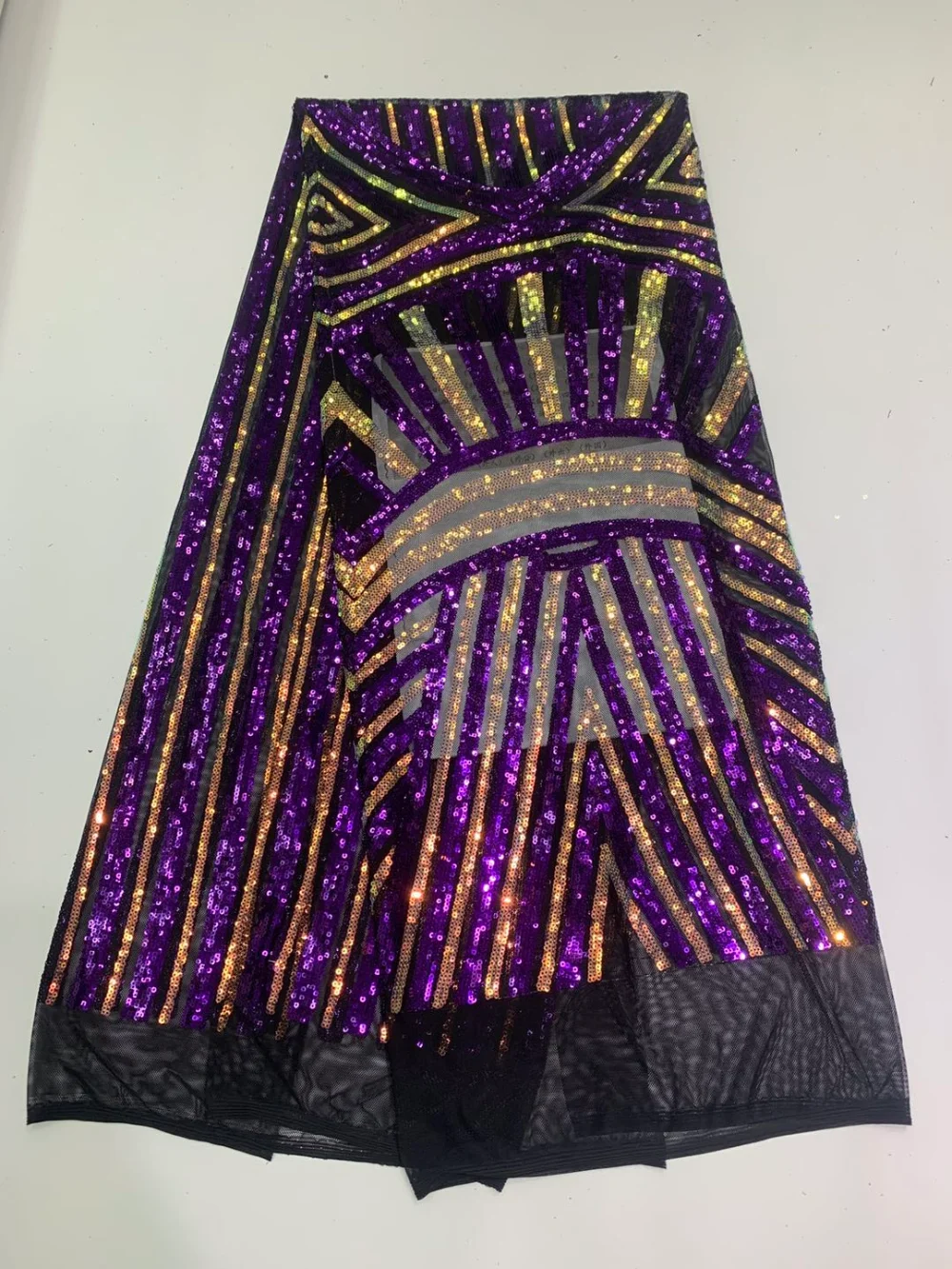 133C1A44414FEEAD3DD1D16950158328