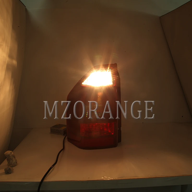 MZORANGE влево/правый хвост светильник для Mitsubishi Pajero V73 2003 2004 2005 2006 2007 задние светильник фонарь стоп-сигнала Предупреждение светильник
