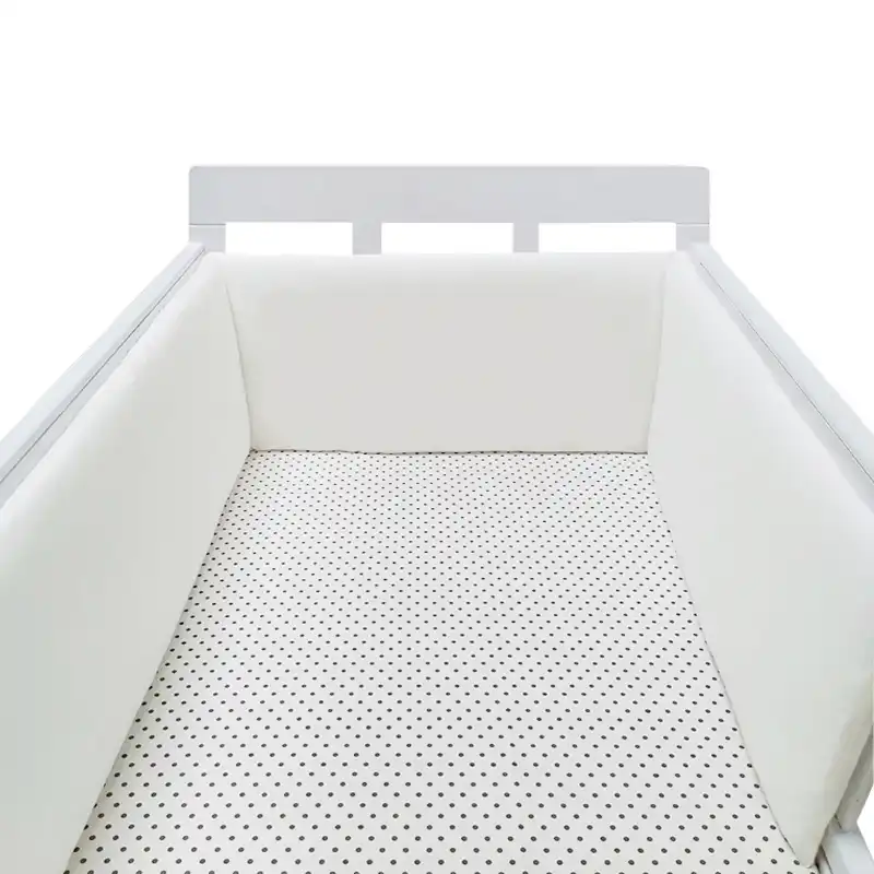 white cot bumper