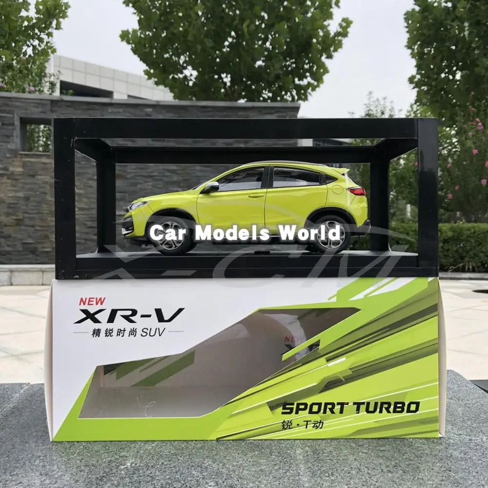 Литая под давлением модель автомобиля для нового XRV XR-V Sport Turbo 1:18(желтый)+ маленький подарок