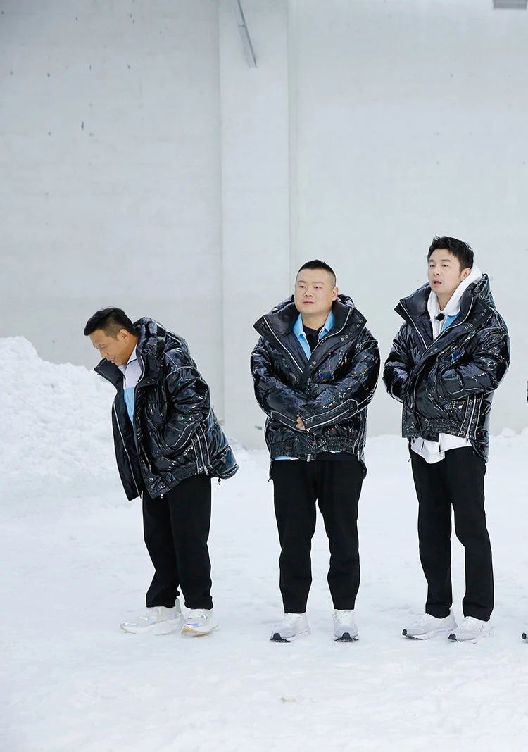 Новинка, зимний пуховик, Женская свободная одежда, верхняя одежда, качественный плотный хлопок, с капюшоном, зимнее пальто для женщин Y