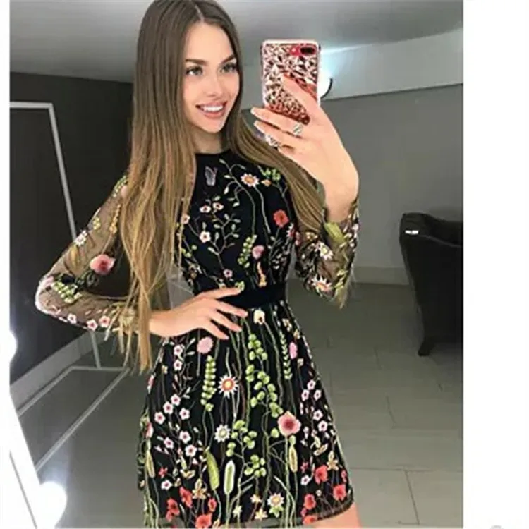 Black Женское винтажное Сетчатое платье с цветочной вышивкой летнее Мини-Платье Бохо прозрачное черное платье Vestidos De Festa - Цвет: Black