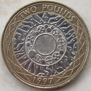 

Uk United Kingdom 2 Pound Commemorative Coins Middle Queen Edition Europe Original Coin Collection