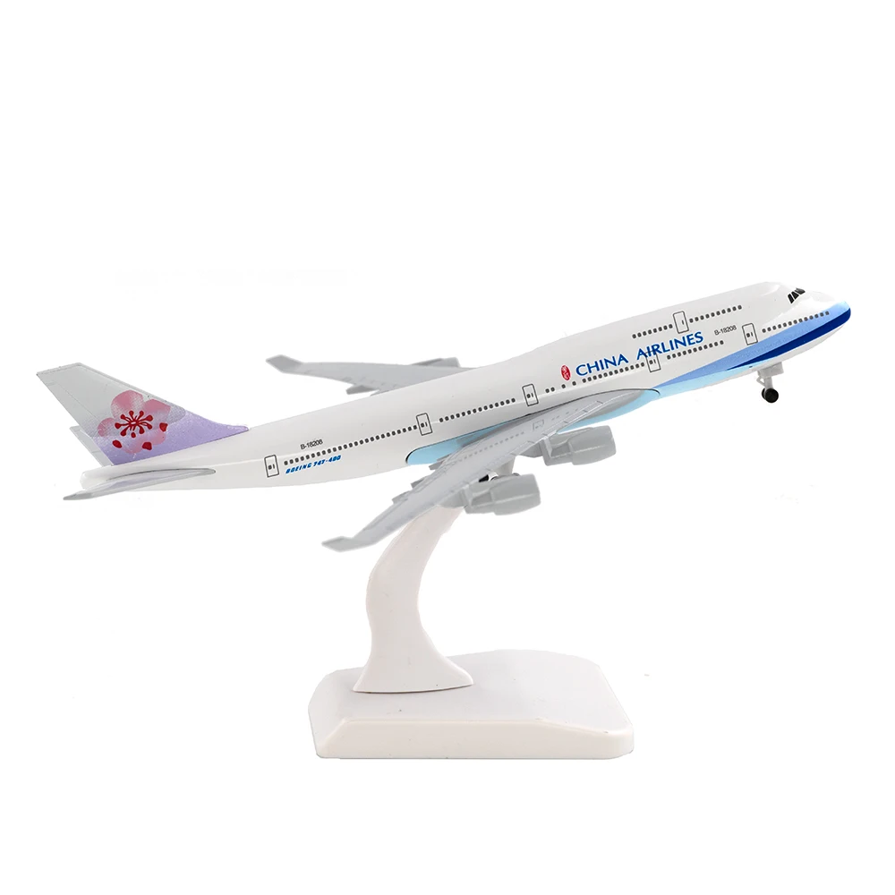 Самолет Boeing 747 20 см модель самолета из сплава Тайваня B747 детские игрушки подарок